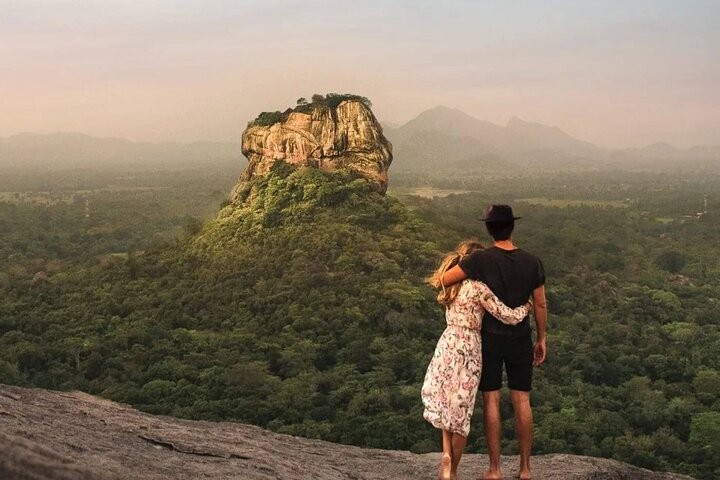 SIGIRIYA